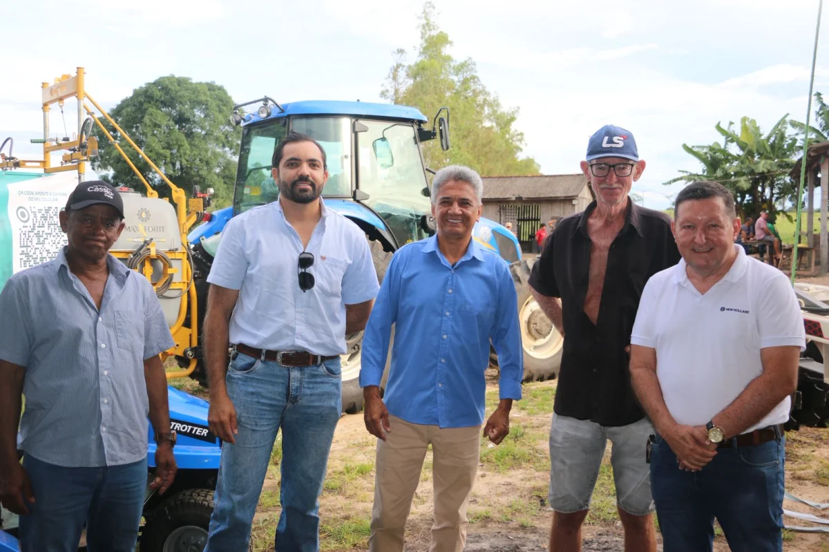 Entrega de maquinário agrícola