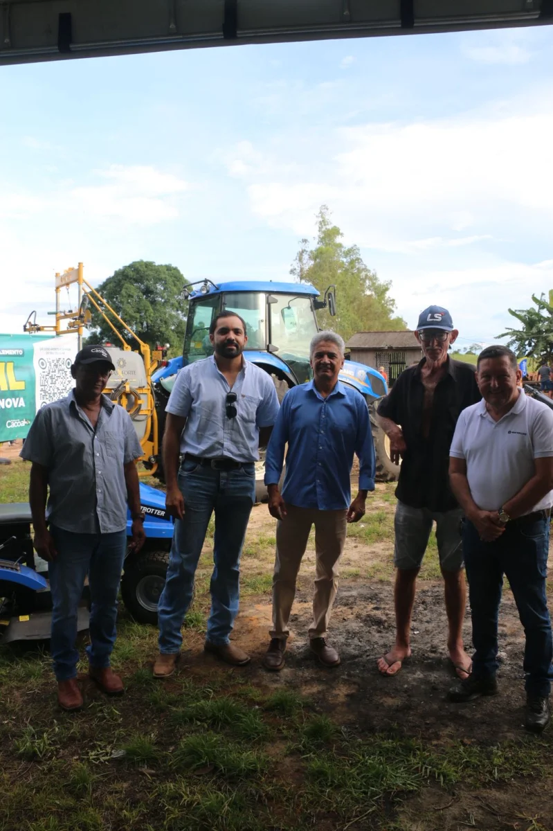 Produtores com os equipamentos