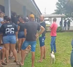 Participantes da assembleia