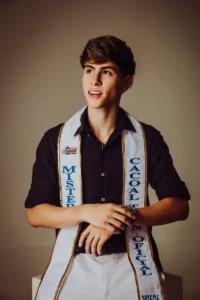 Emanuel Schwantes Alves e a tradição familiar no mundo da moda