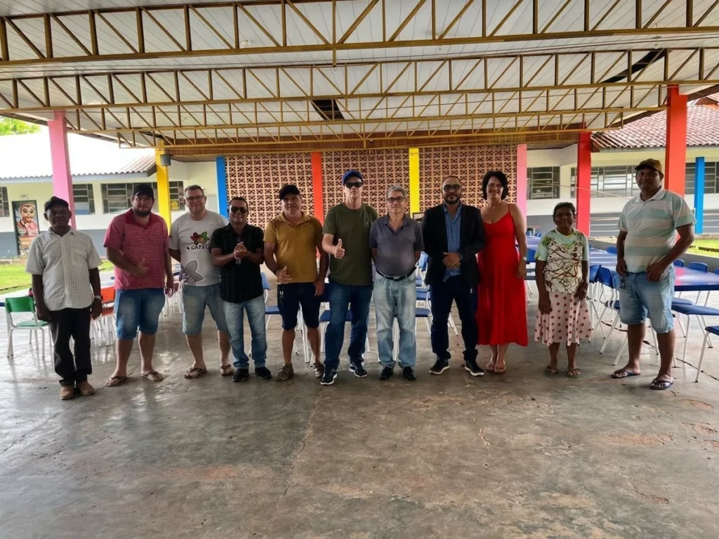 Assembleia de moradores do bairro Habitar Brasil em Cacoal