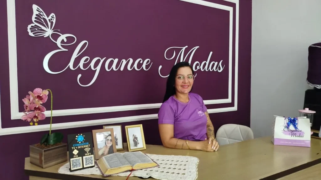 Elegânce Modas completa 1º ano no Centro de Espigão do Oeste e realiza campanha comemorativa neste sábado (4)